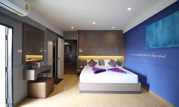 Bang Yi Ruea Hotel | Kaya Place