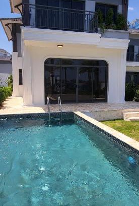 Van Don Villa | Kayak Villa-Sonasea Harbor City Van Don