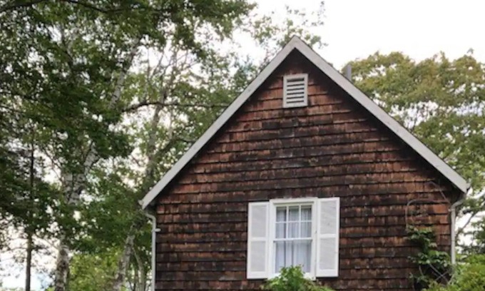 Yarmouth Cottage | Kelley's Ocean View Cottage Little Johns Island