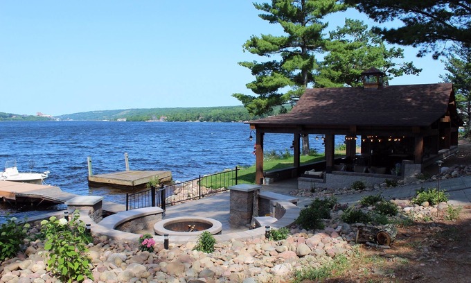Dollar Bay House | Kemp's Rentals Luxurious Executive Retreat Portage Lake-Beach-Firepit & Pavilion