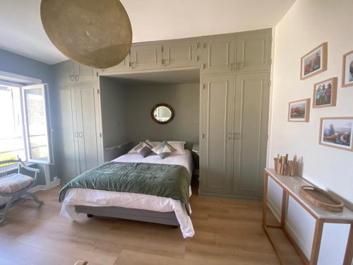 Carantec House | Ker Mic Maison familiale rénovée 10 personnes 5 mn Plage et Centre Ville à pied