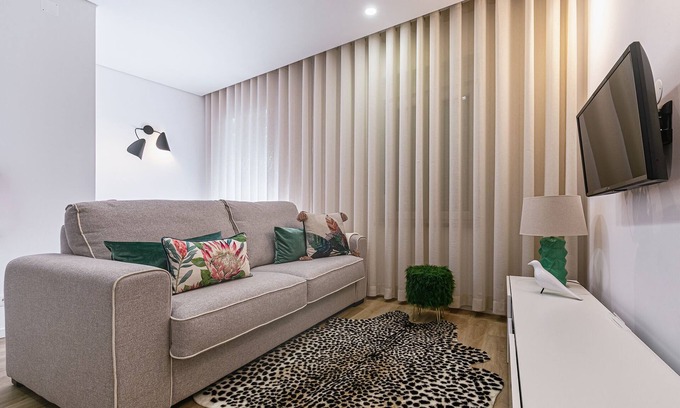 Peniche de Cima Apartment | Kerala 49, Deluxe Flat in Historic Center