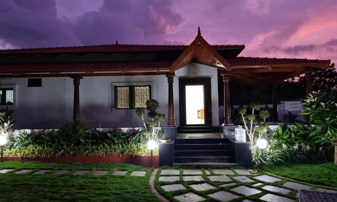 Chevella Villa | Kerala House