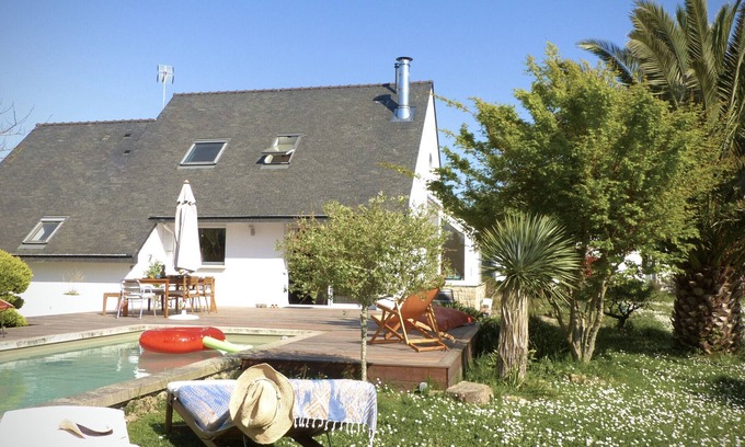Erdeven Villa | kercolette, haven of peace with swimming pool prox beaches