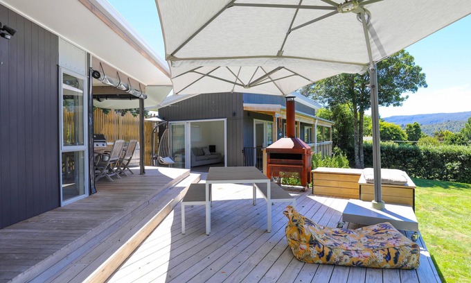 Lake Tarawera House | Kereru Rest - Quirky Two Bedroom Pod Style Lake House | Lake Tarawera