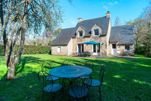 Locmariaquer House | Kerlavarec - Belle maison avec grand jardin