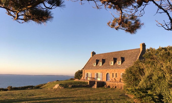 Poullan-sur-Mer House | Kerloulou