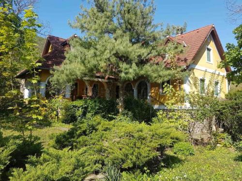 Mindszentkalla House | Kertből a hegyre Nyaralóház Mindszentkálla