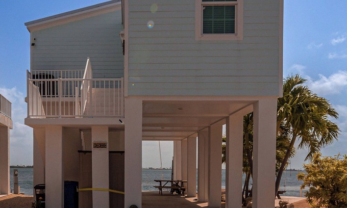 Cudjoe Key House | Keys House - Venture Out Lot 220
