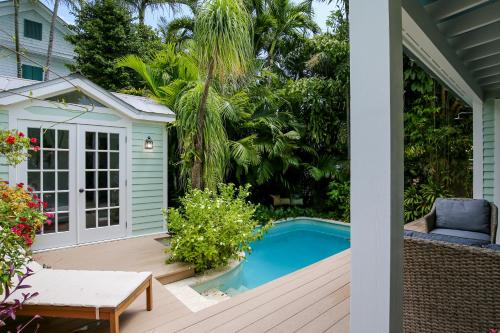 Meadows House | Keys Please