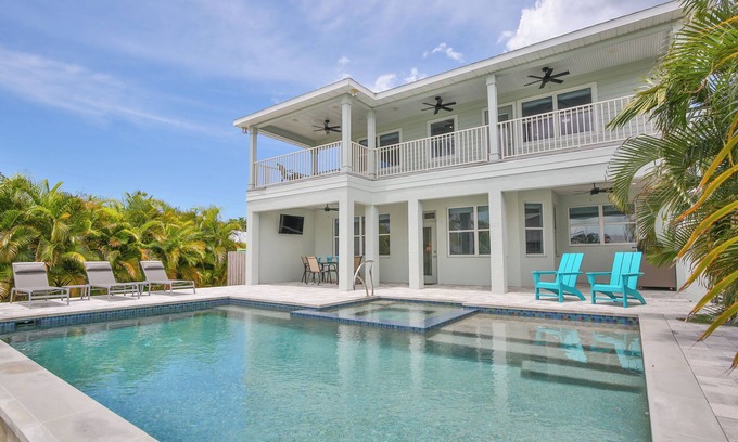 Palmetto House | Keyt's Key - Newly Renovated Private Pool Home w/Hot Tub