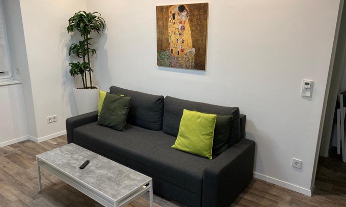 Favoriten Apartment | KG38 - Modern Living Vienna
