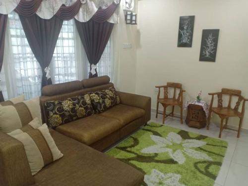Seri Manjung House | KH Homestay Comfy N Calm