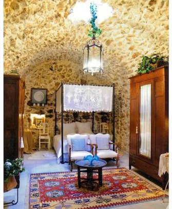 Agios Georgios Sykousis Apartment | KH Traditional House