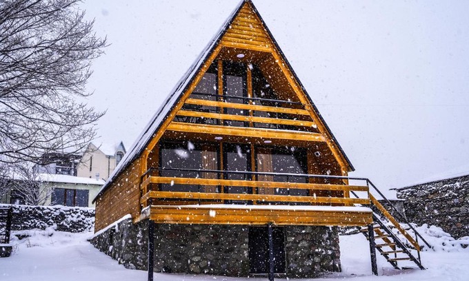 Stepantsminda House | Khara Cottage Kazbegi
