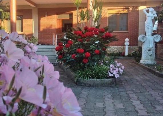 Radhime Apartment | Kiara's Vila
