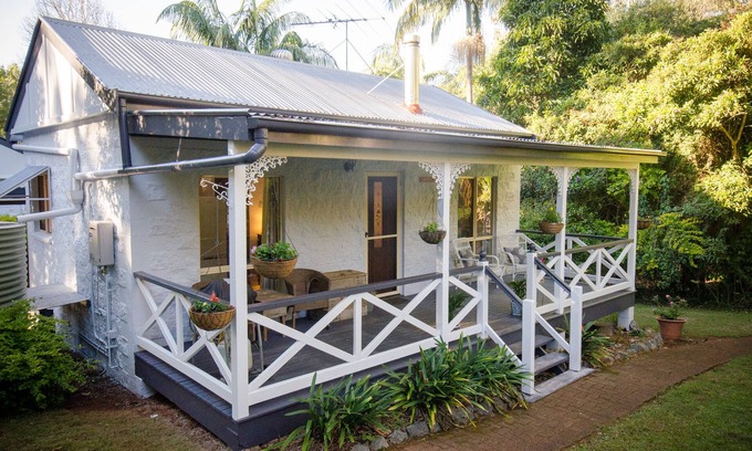 North Tamborine Cottage | Kidd Street Cottages