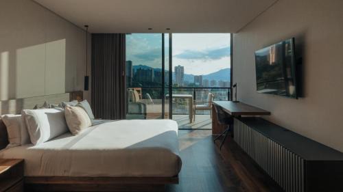 Los Naranjos Apartment | Kiin Living- "Child-free coliving"