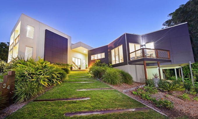 Port Macquarie House | Kilala - executive home