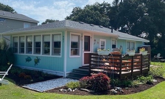 Colington House | Kill Devil Hills Bungalow