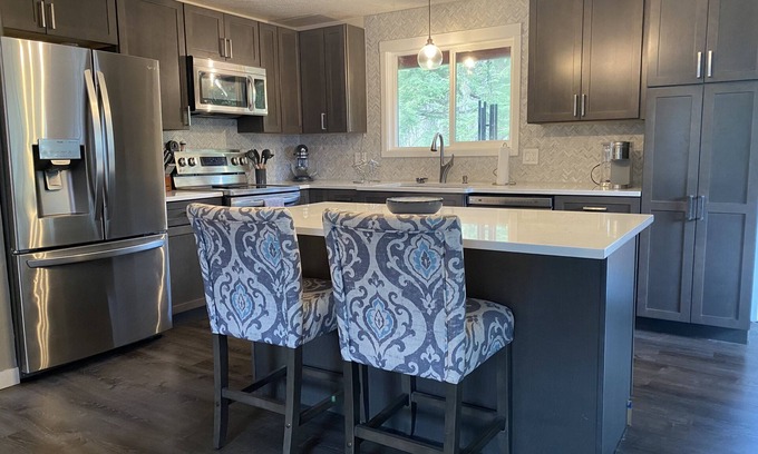 Juneau House | Killewich home in the Mendenhall Valley