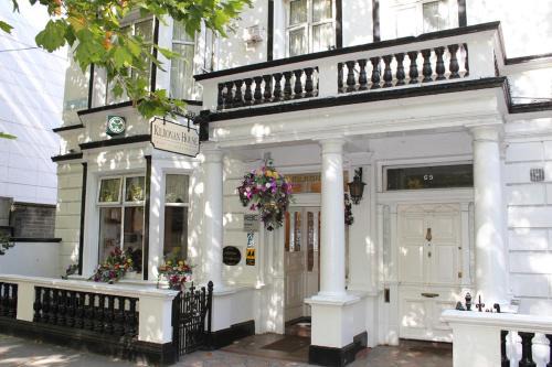 City Centre Dublin House | Kilronan House