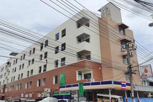 Mueang Samut Prakan District House | Kim Hotel At Bangplong