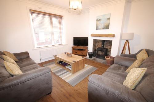 Amble House | Kindly Light Cottage
