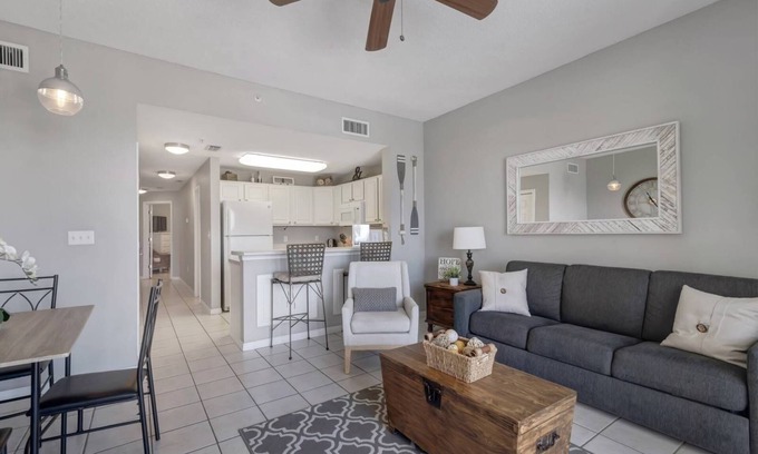 Fort Morgan Condo | King bed + bunks, Quiet beach, Pool, hot tub & balcony, walk to beach, 1b&2bath
