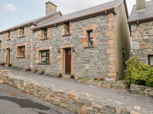 Cleggan House | King Cottage