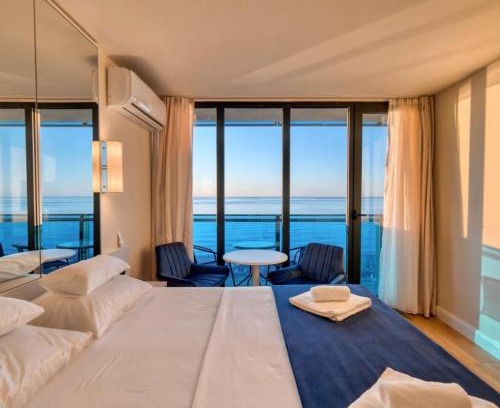 New Boulevard Apartment | King Hotel Orbi City Sea View
