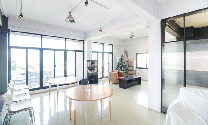 Racha Thewa Hotel | King One Suvarnabhumi