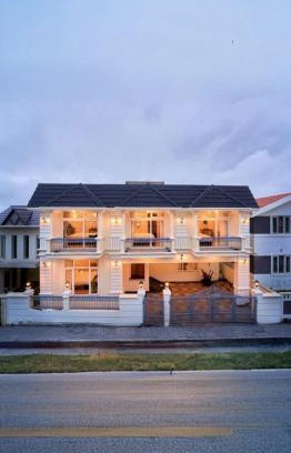 Kandal House | King Palace Ooty by VOYE HOMES