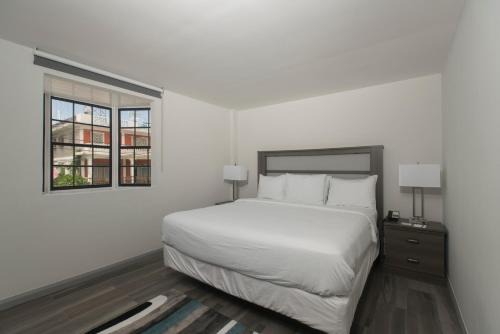 Georgetown Hotel | King's Hotel & Residences