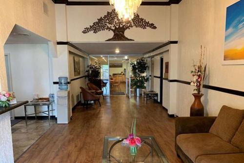 Torrington Hotel | King's Inn