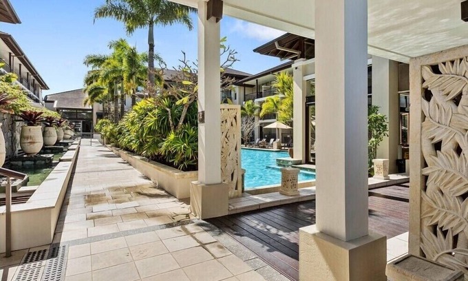 Casuarina Apartment | King Studio Apartment in Bali Style Santai Resort