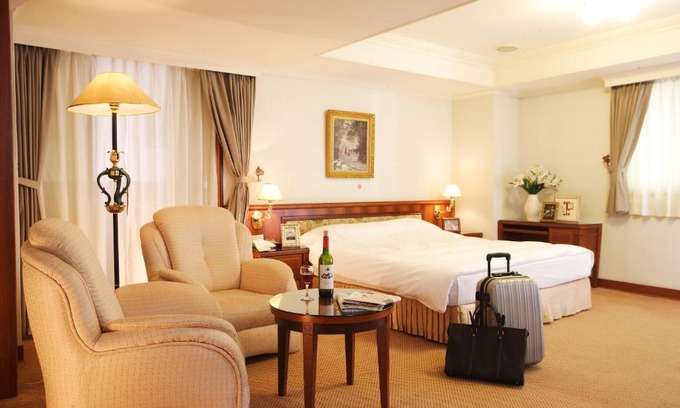 East District Hotel | Kingdom Hotel