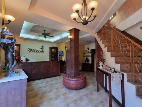 Phetchaburi Bed & Breakfast | Kireeya Villa