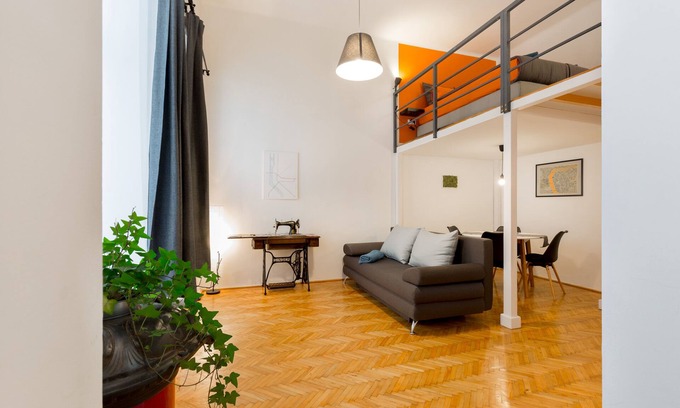 Terezvaros Apartment | Kis Aldebaran Apartment: a little jewel in the center !