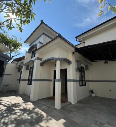 Demak House | KitaHome Plamongan Indah