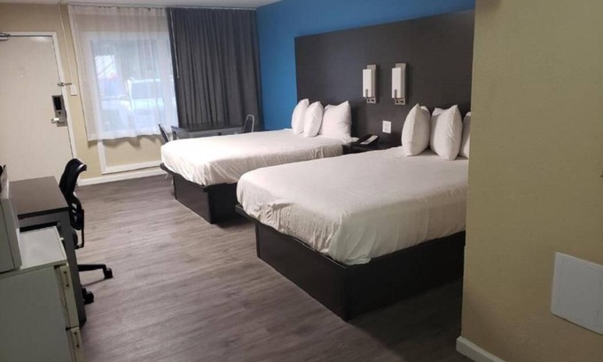 Henderson Hotel | Kitchenette 2 Queen Beds Non Smoking
