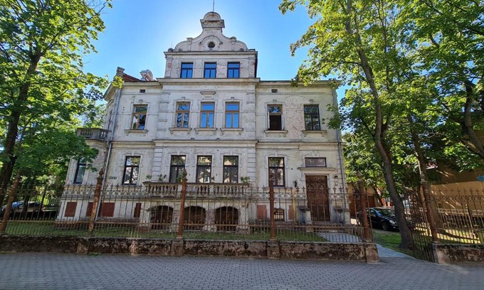 Liepaja Apartment | Kleinenberg's villa apartment