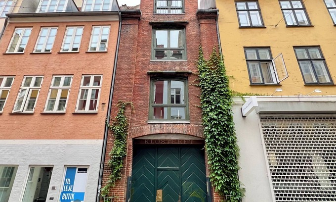 Copenhagen City Centre House | Klosteret - The Luxurious Townhouse of Copenhagen