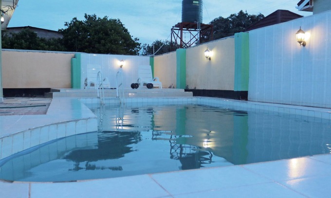 Livingstone House | KM Executive Lodge