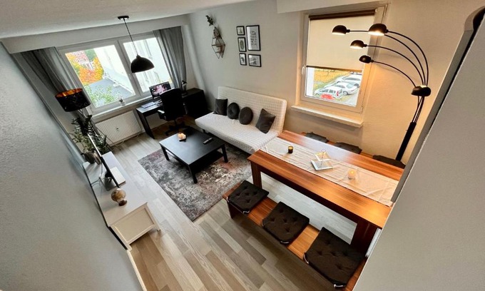 Chemnitz Apartment | KMHosting Zentrum Modern Appartement - Kingsize Boxspringbett