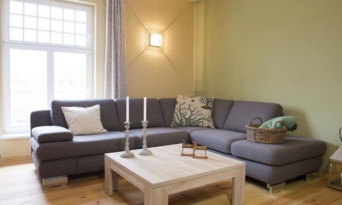 Stolpe b. Anklam Apartment | Knappe Tammo Wf-42 - Der Westflügel