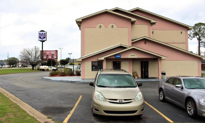 Albany Hotel | Knights Inn Albany