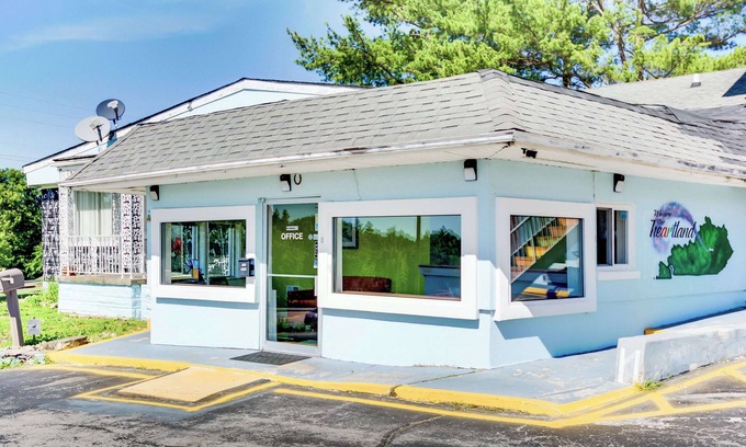 Berea Hotel | Knights Inn Berea