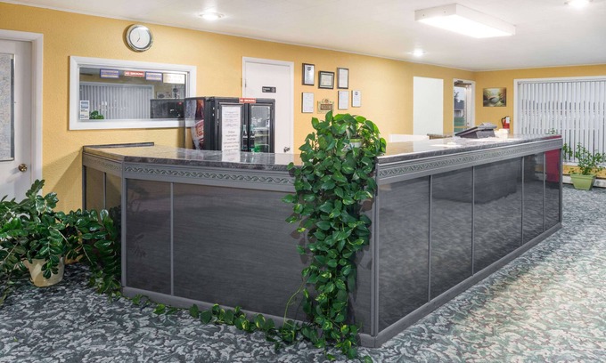 Kirksville Hotel | Knights Inn Kirksville