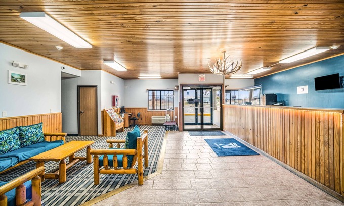 New Florence Hotel | Knights Inn New Florence